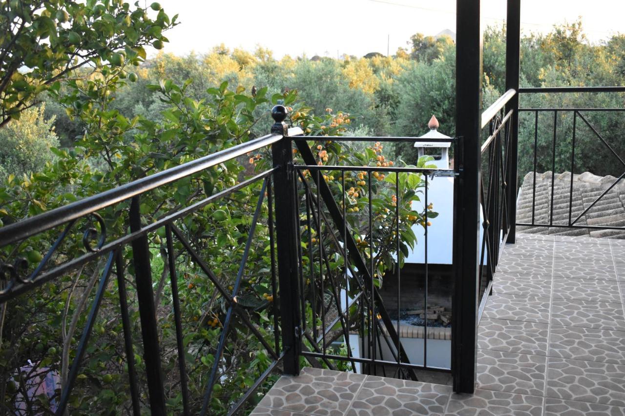 Villa Pigadia Vromonérion Exterior foto